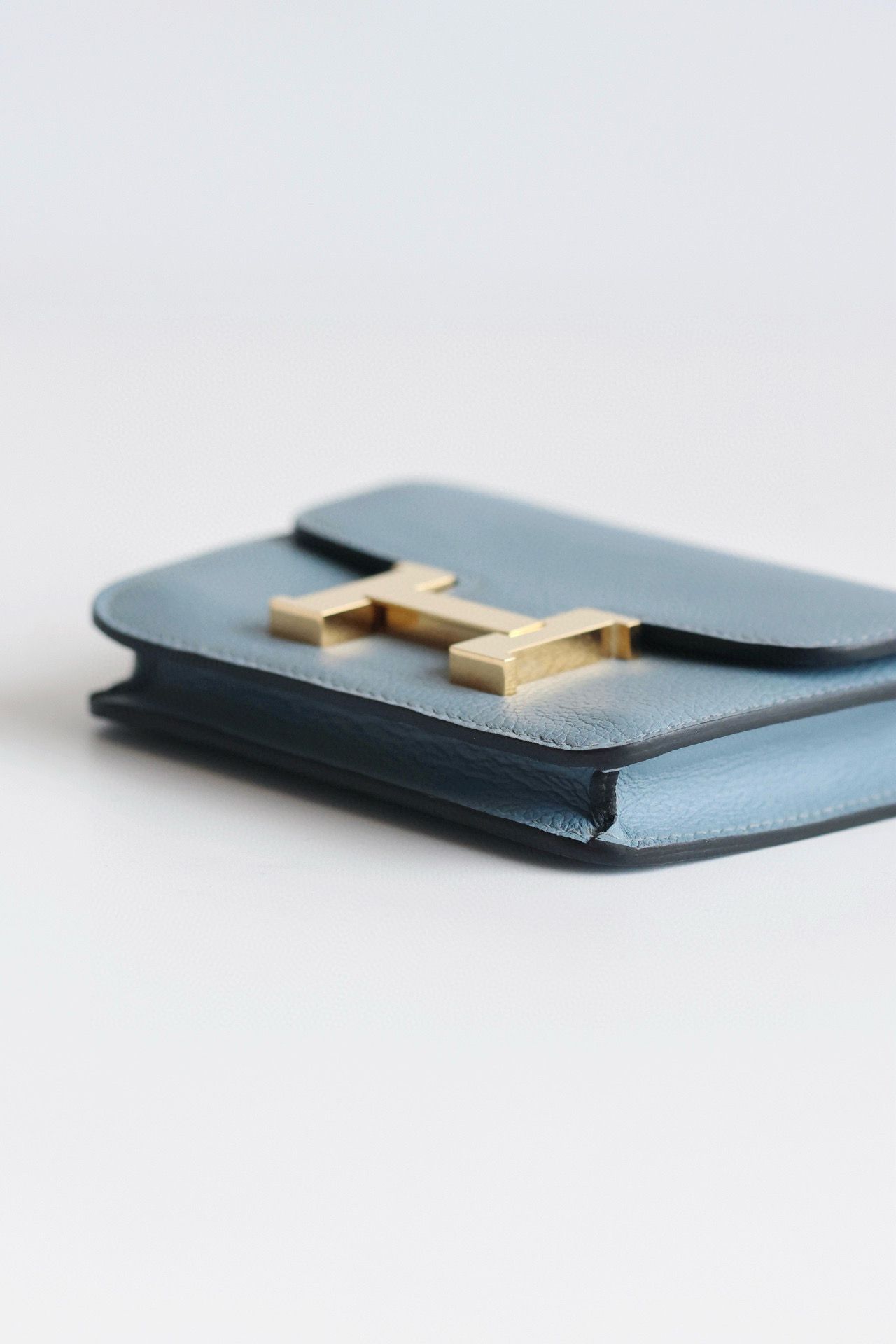 Hermes Constance Slim Wallet in Blue Lin Evercolor Calfskin - Image 8