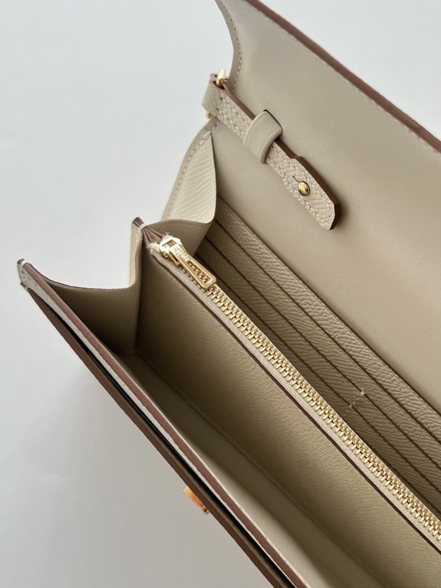 Hermes Constance To Go Wallet in Craie Epsom Calfskin - Image 8
