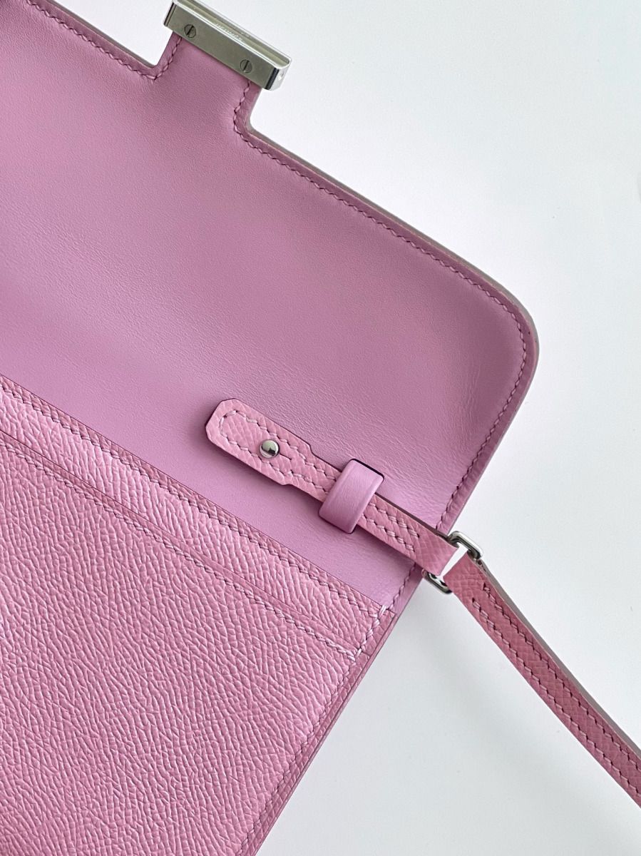 Hermes Constance To Go Wallet in Mauve Sylvestre Epsom Calfskin - Image 5