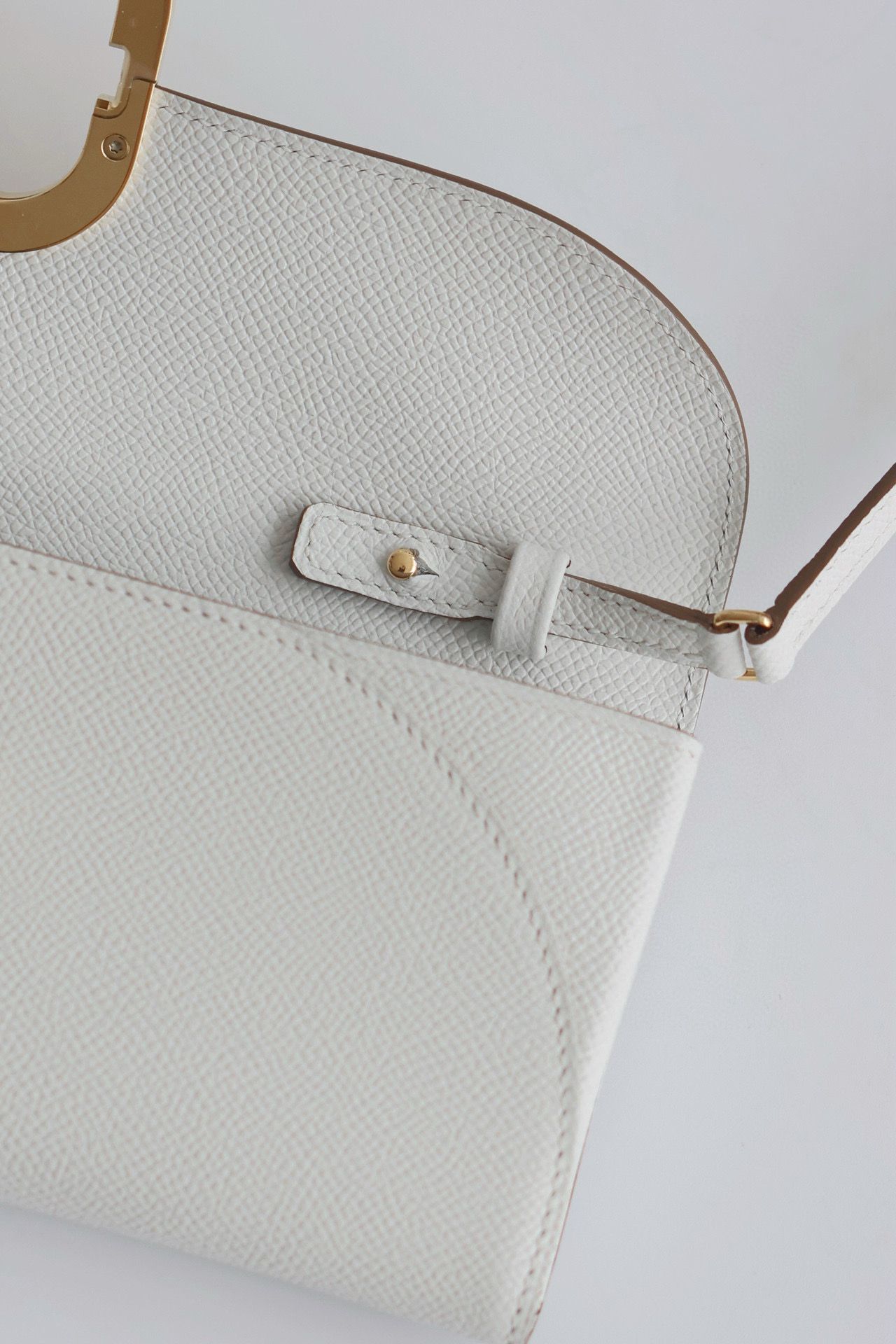 Hermes Maillon To Go Wallet in Gris Pale Epsom Calfskin - Image 5