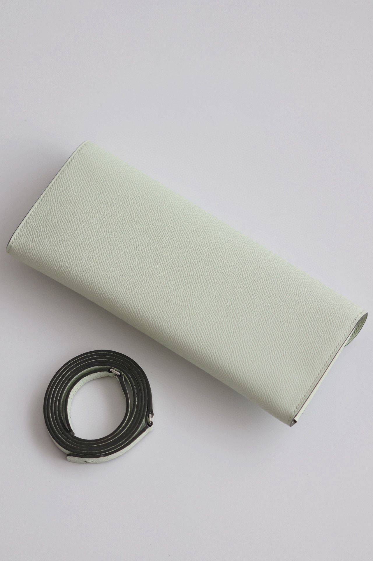 Hermes Maillon To Go Wallet in Vert Fizz Epsom Calfskin - Image 10